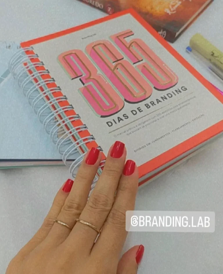 Cliente aplicando o 365 Dias de Branding