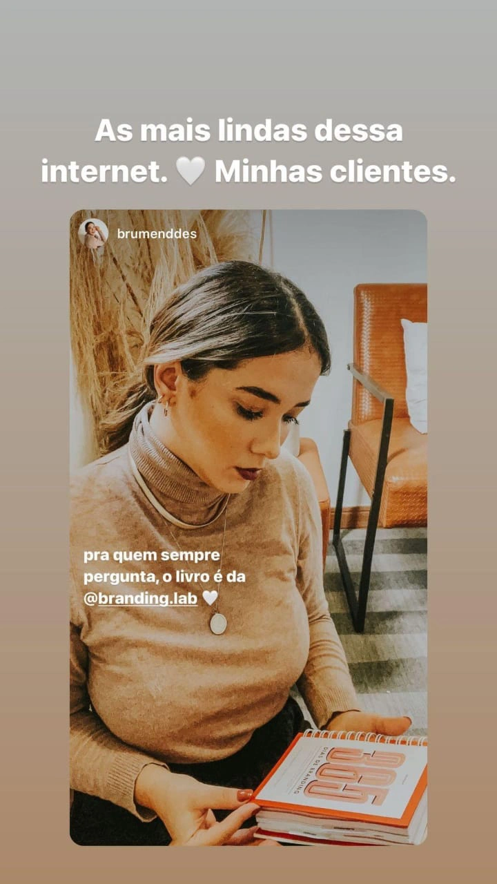 Depoimento de cliente aplicando o 365 Dias de Branding